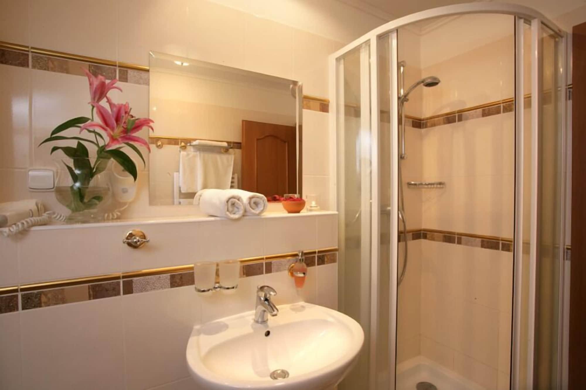 Villa Regent Spa & Wellness 玛丽亚温泉 外观 照片