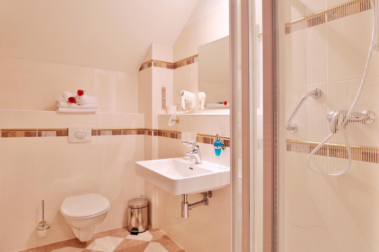 Villa Regent Spa & Wellness 玛丽亚温泉 外观 照片