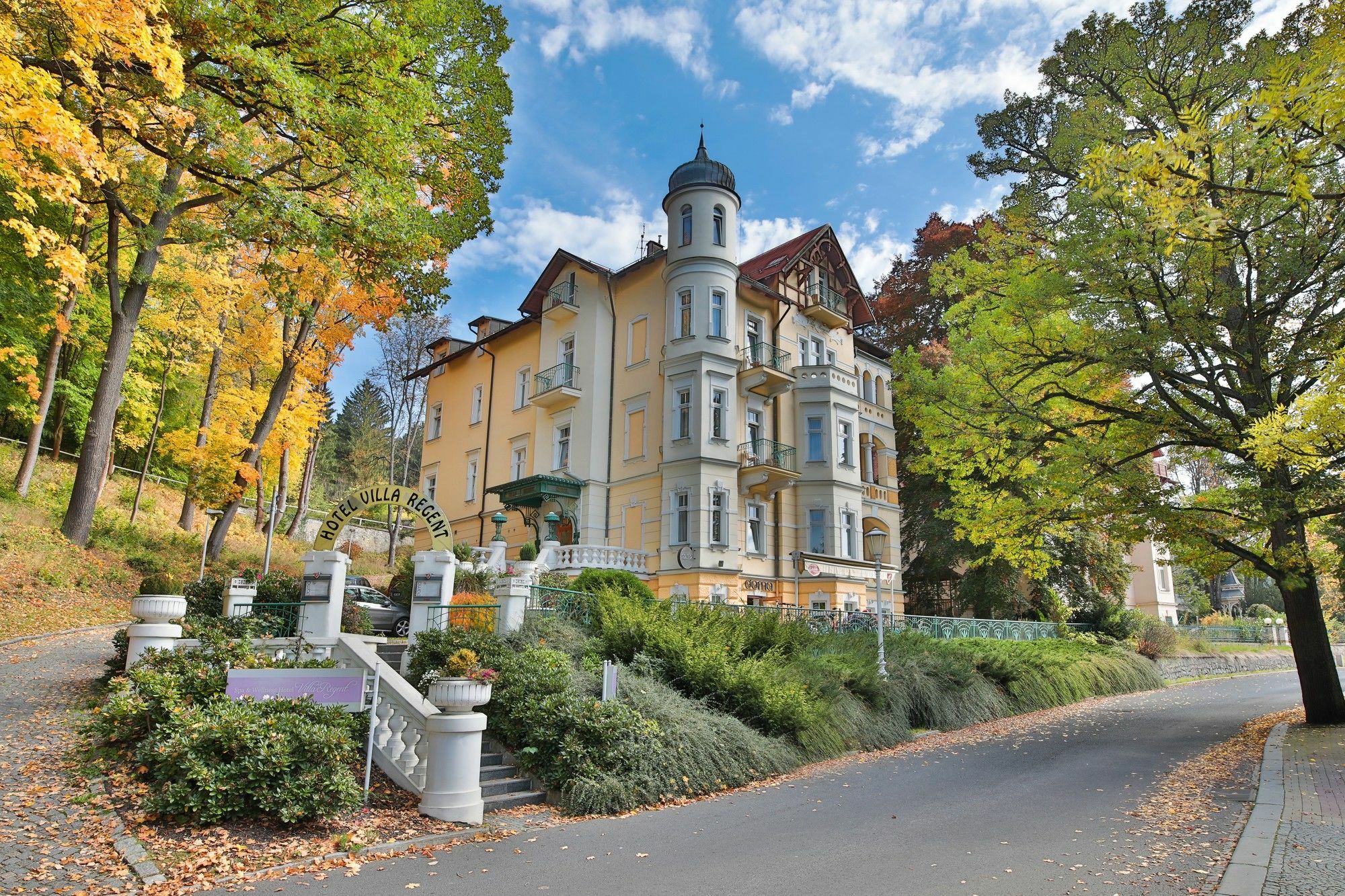 Villa Regent Spa & Wellness 玛丽亚温泉 外观 照片